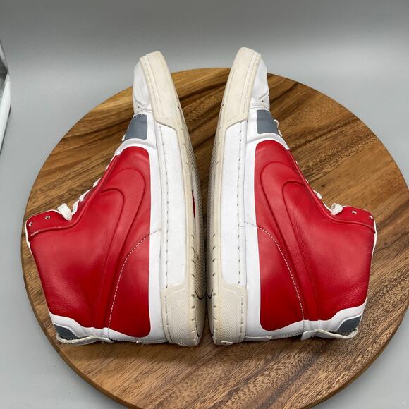 Nike Air Royal Mid VT Mens Size 12 Red Gray Leather Comfort Basketball Trainers - Picture 6 of 8